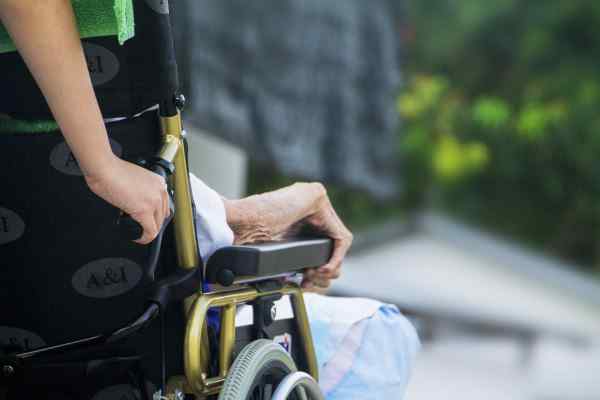 hera home care seniors wheelchair help